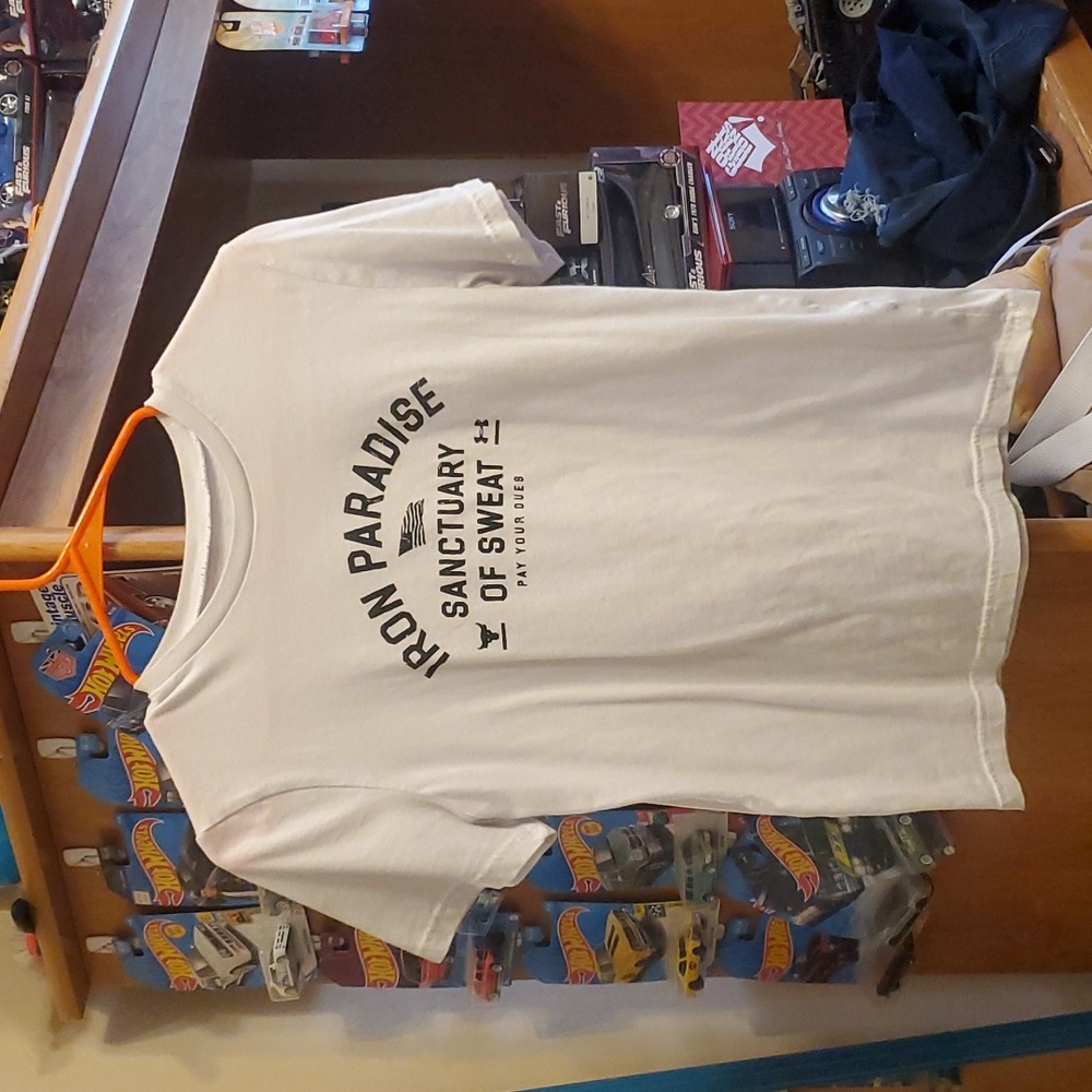 White T-shirt